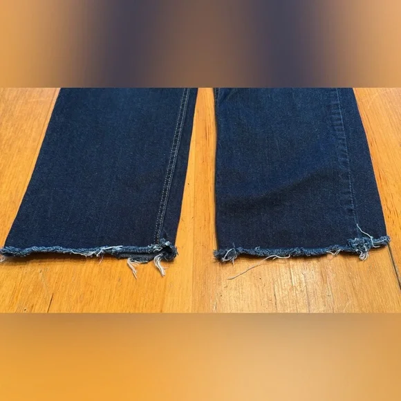 Levi's Mens 511 Jeans - 045114534 - Dark Wash Blue - frayed bottoms 36 x 30 - Picture 10 of 16